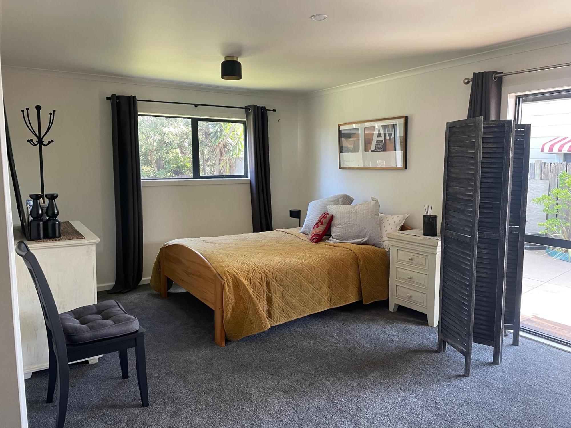 Te Awa Holiday Home Нейпир Экстерьер фото